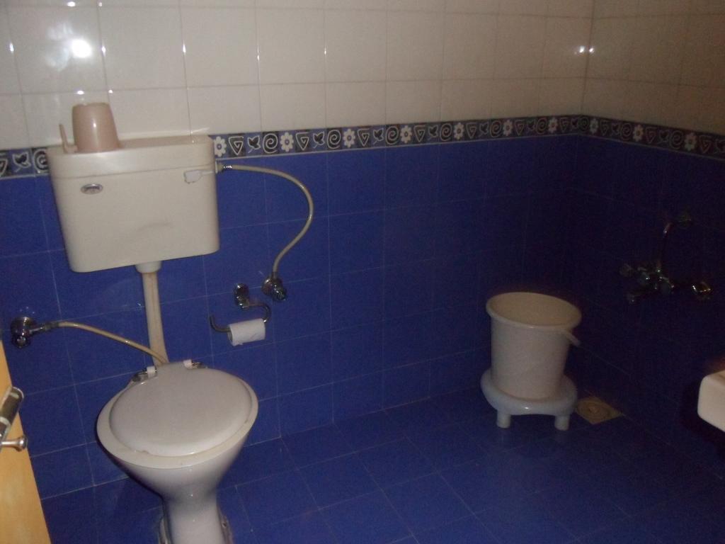 أحمد أباد Hotel Dudawat الغرفة الصورة